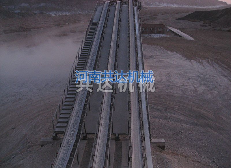 公司承建的礦石破碎、篩分、輸送生產(chǎn)線